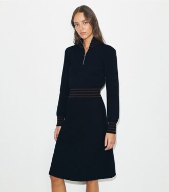 A-linjeformad turtleneckklänning med dragkedja