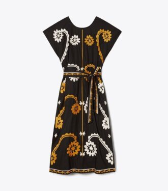 Broderad kaftan i bomullspoplin