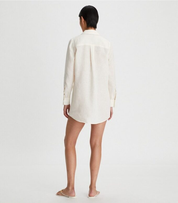 Broderad strandskjorta Broderad strandskjorta