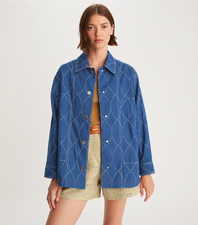 Denimjacka med kantstickning