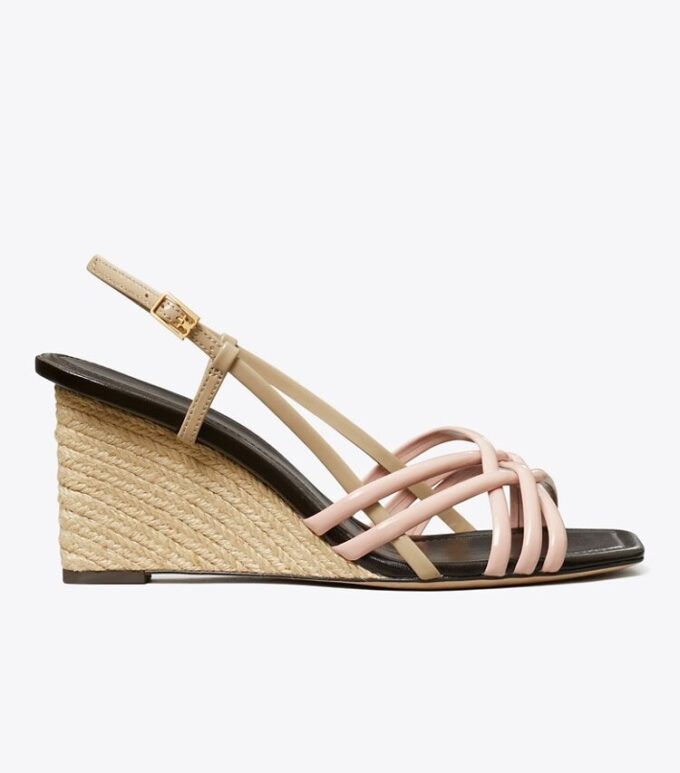 Espadriller med flera remmar och kilklack