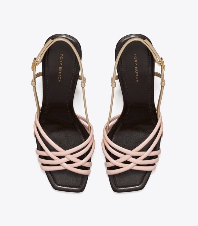 Espadriller med flera remmar och kilklack