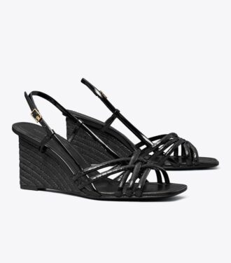 Espadrillesandaler med kilklack och flera remmar