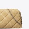 Fleming mjuk crossbody-väska i fårskinn Fleming mjuk crossbody-väska i fårskinn