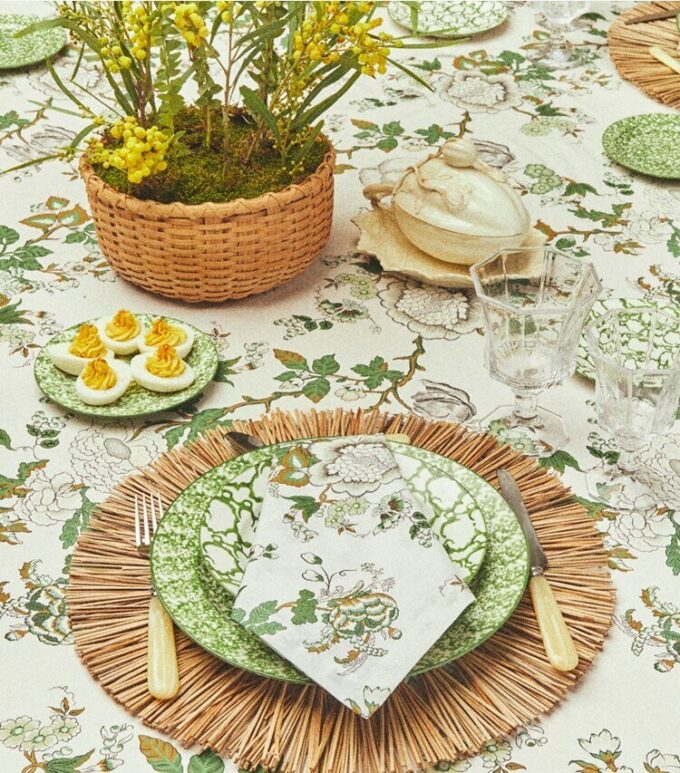Happy Times Bouquet rund duk, 132 tum Happy Times Bouquet rund duk, 132 tum