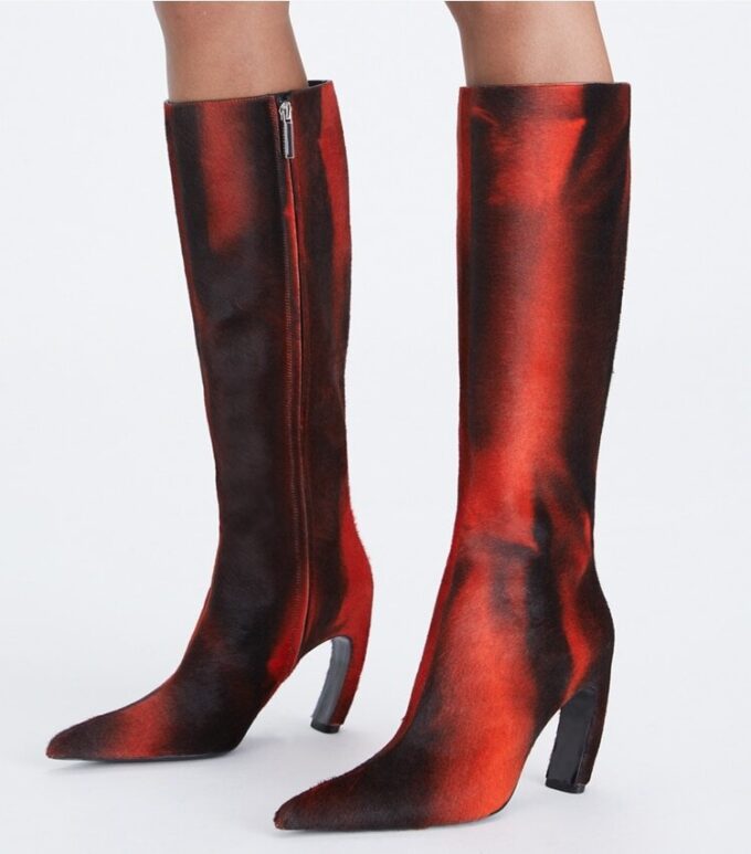 Höga boots med tryck i kalvskinn Höga boots med tryck i kalvskinn