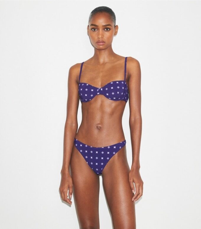 Högskuren bikinitrosa Högskuren bikinitrosa