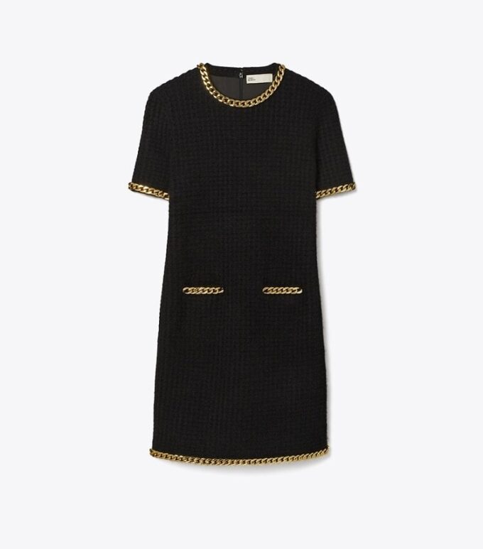 Kedjeklädd ullklänning