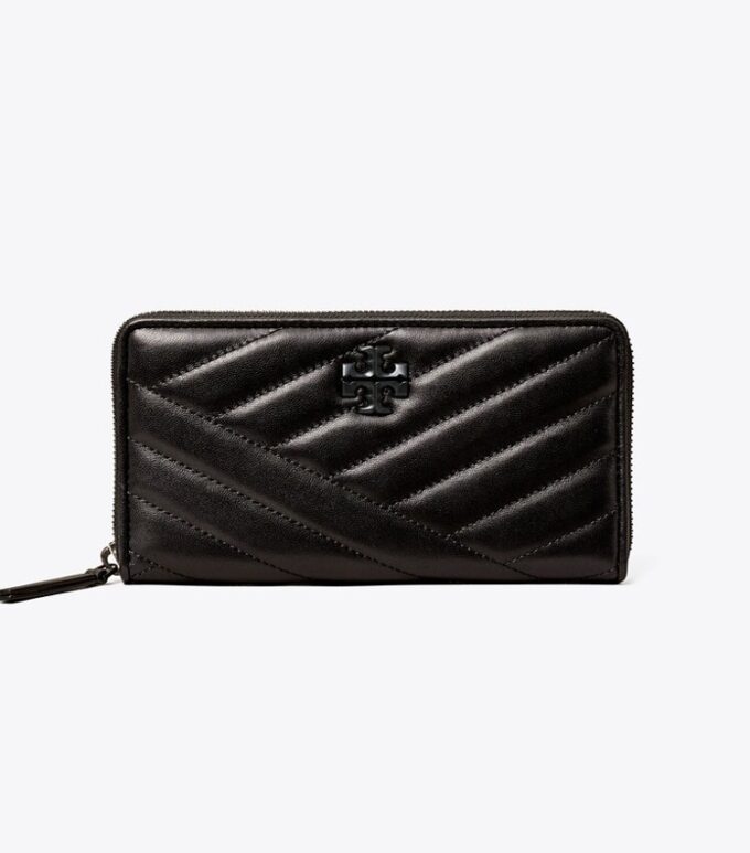 Kira Chevron pulverlackerad kontinental plånbok med dragkedja Kira Chevron pulverlackerad kontinental plånbok med dragkedja