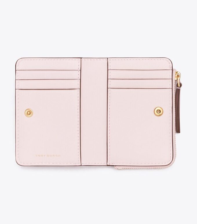 Kira Diamond Quilt Bi-Fold Wallet Kira Diamond Quilt Bi-Fold Wallet