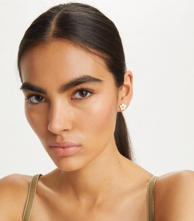 Kira Flower Stud Earring Kira Flower Stud Earring