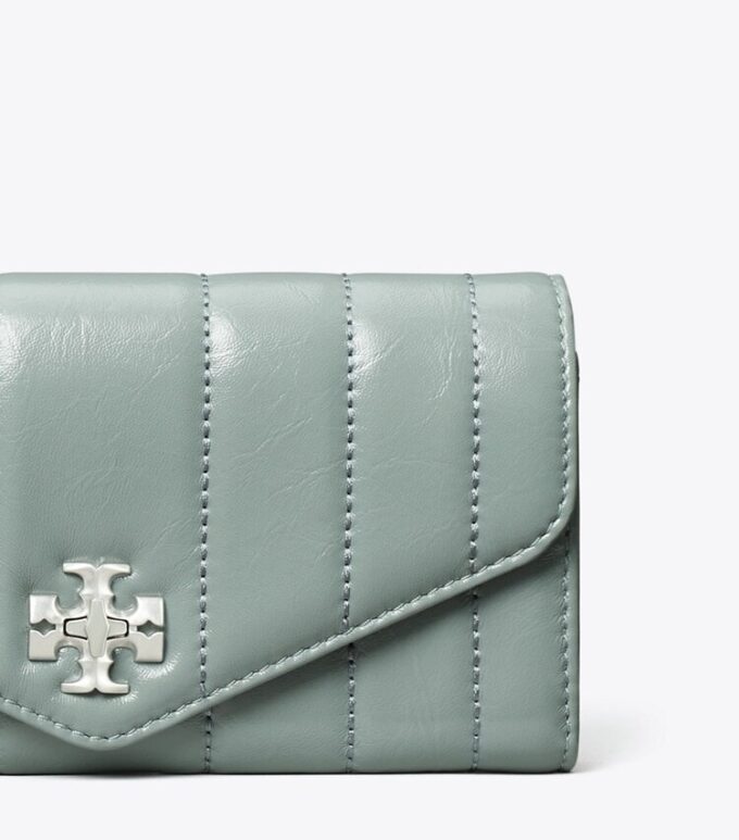 Kira Patent Envelope Wallet