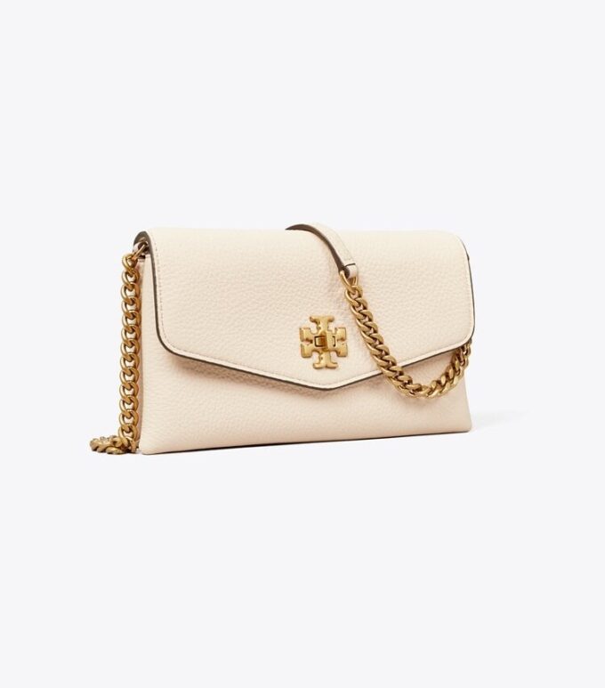 Kira Pebbled Chain Wallet Kira Pebbled Chain Wallet