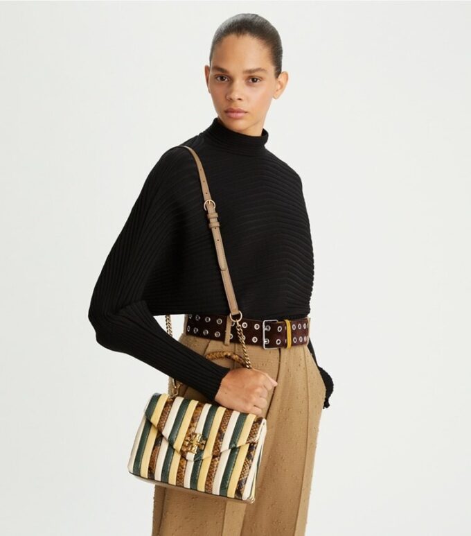 Liten Kira Stripe-väska med handtag upptill