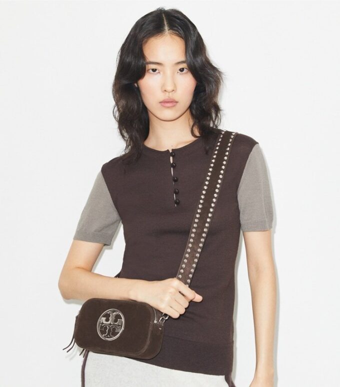 Mini Miller Crossbody-väska i mocka Mini Miller Crossbody-väska i mocka