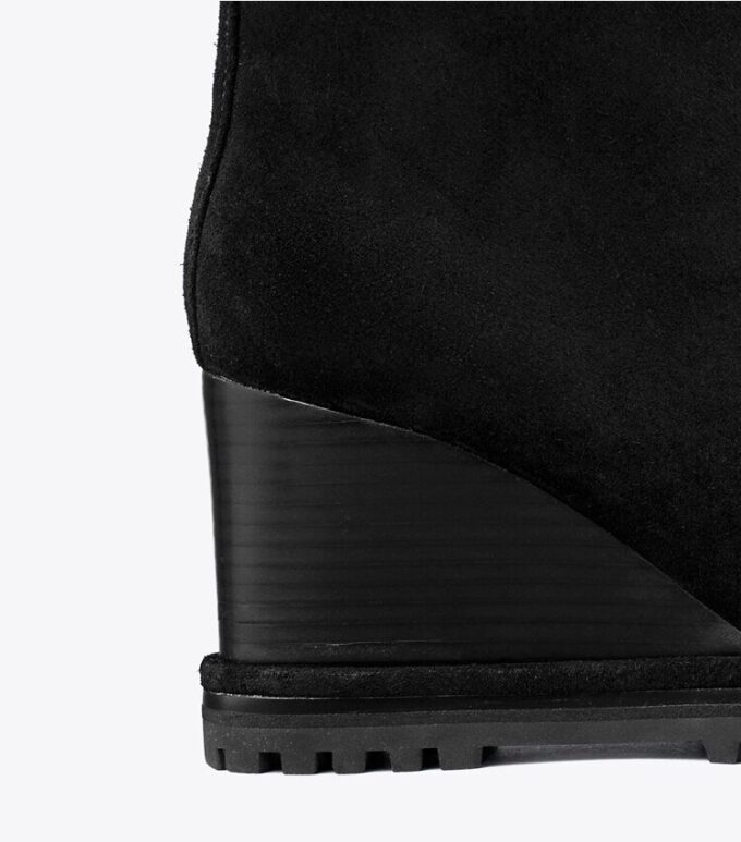 Mocka Logo Lug Sole Wedge Boot