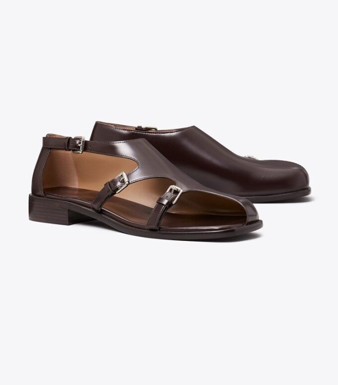 Monkstrap med flera spännen Monkstrap med flera spännen