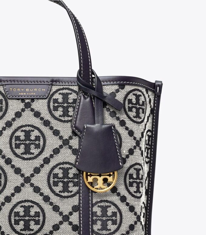 Perry T Monogram liten tote med tre fack Perry T Monogram liten tote med tre fack