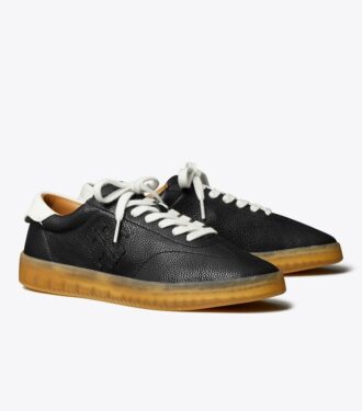 Phoenix Sneaker