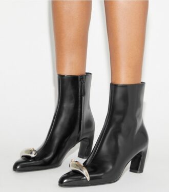 Pierced-ankelboots med klack