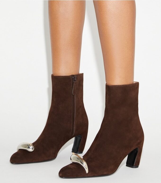 Pierced-ankelboots med klack Pierced-ankelboots med klack