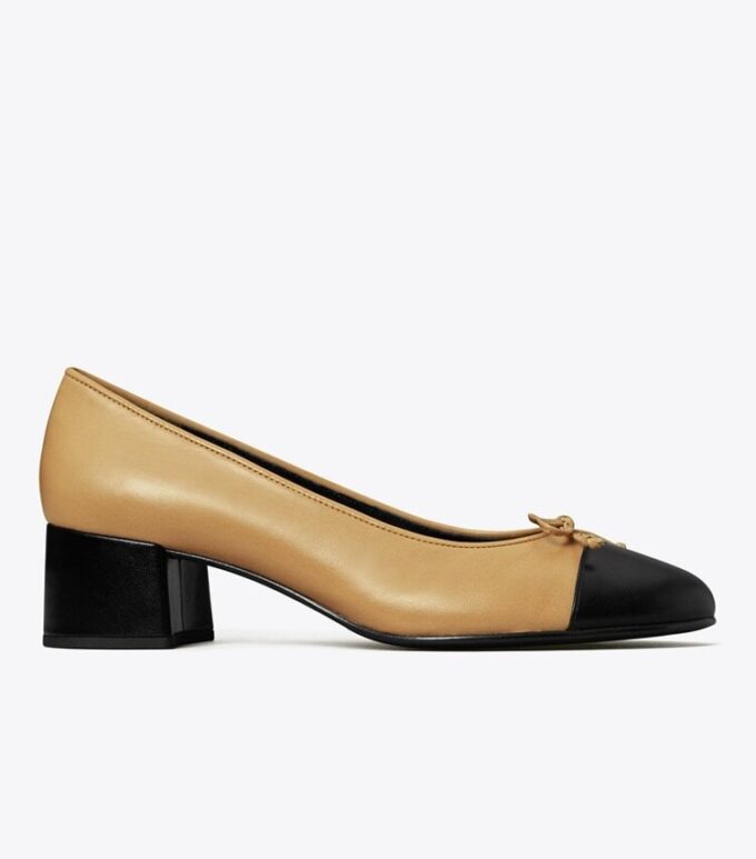 Pumps med tåhätta Pumps med tåhätta