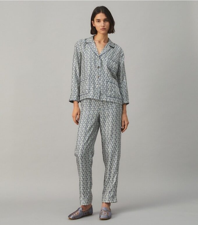 Pyjamas i silkes-twill Pyjamas i silkes-twill