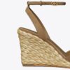 Raffia-sandaler med kilklack Raffia-sandaler med kilklack
