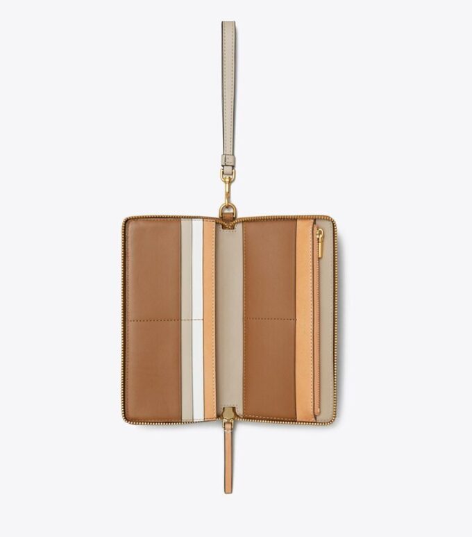 Robinson Pebbled Zip Continental Wallet