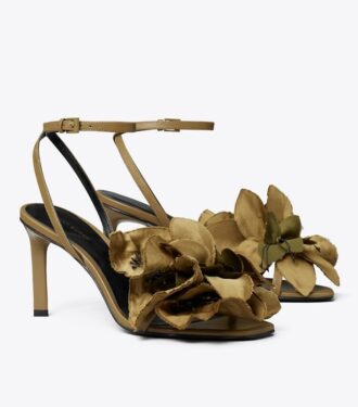 Sandaler med blomsterklack