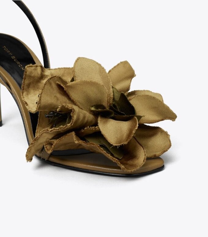 Sandaler med blomsterklack Sandaler med blomsterklack