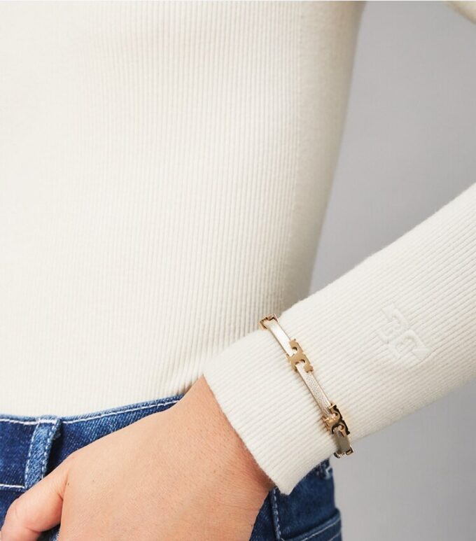 Serif-T Metallic Single-Wrap Armband Serif-T Metallic Single-Wrap Armband