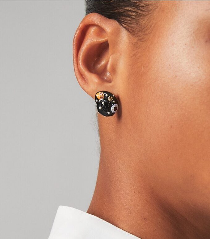 Shell Stud Earring Shell Stud Earring