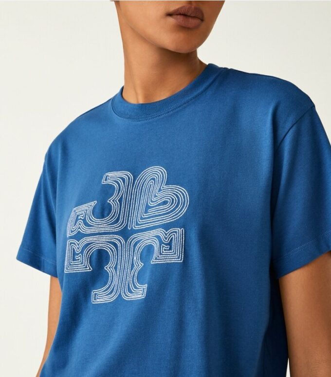 T-shirt med broderat hjärtlogotyp T-shirt med broderat hjärtlogotyp