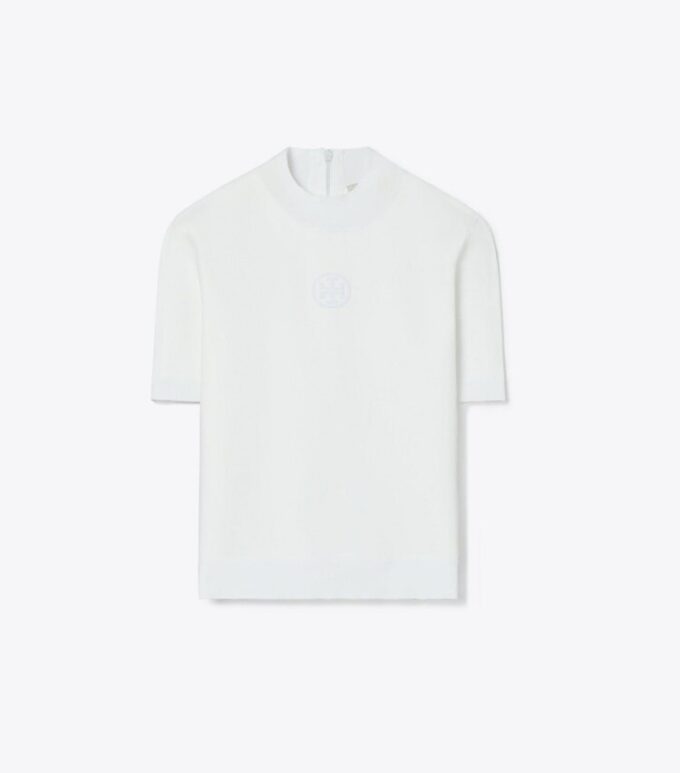 T-shirt med hög krage och logotyp