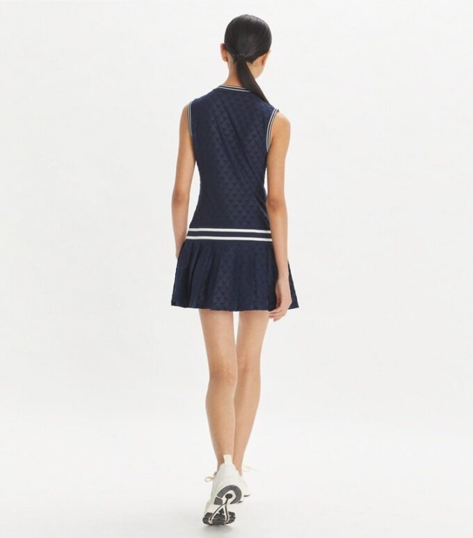Tennisklänning i frottéjacquard Tennisklänning i frottéjacquard
