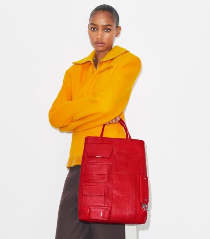 Tote med flera fickor Tote med flera fickor