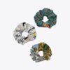 Tryckta, dekorerade silkes scrunchies, set om 3 Tryckta, dekorerade silkes scrunchies, set om 3