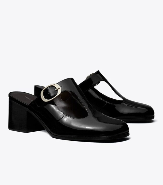 Violett mule med T-rem och klack Violett mule med T-rem och klack